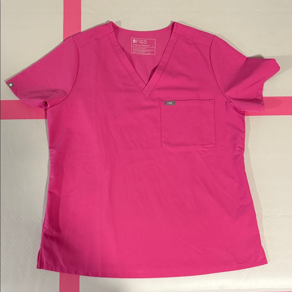 Figs electric orchid scrub top